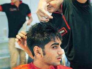 For Mumbai S Men A Basic Haircut Will Soon Lose Its Cool Factor