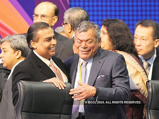 Mukesh Ambani and Shashi Ruia at Vibrant Gujarat