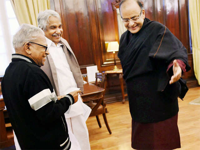 Arun Jaitley with Chief Minister of Kerala
