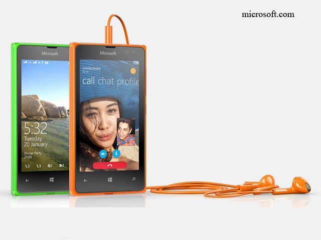 Lumia 532 comes in two variants