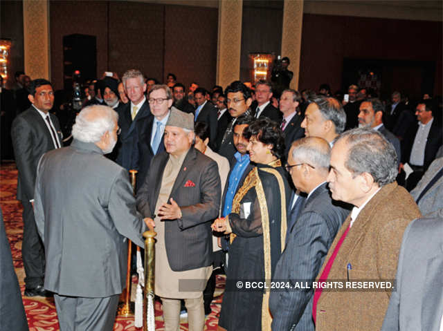 PM Modi meets guests