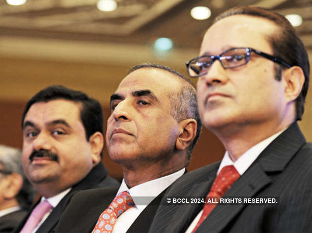 Vineet Jain with Sunil Mittal & Gautam Adani