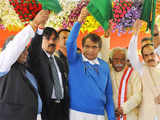 Suresh Prabhu flags off two new trains at Secunderabad 1 80:Image