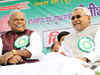 JD(U) meet at Nitish Kumar's house, Bihar CM Manjhi meets BJP minister