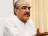 Kerala Finance minister K M Mani urged to allocate fund for retired journalists' health scheme