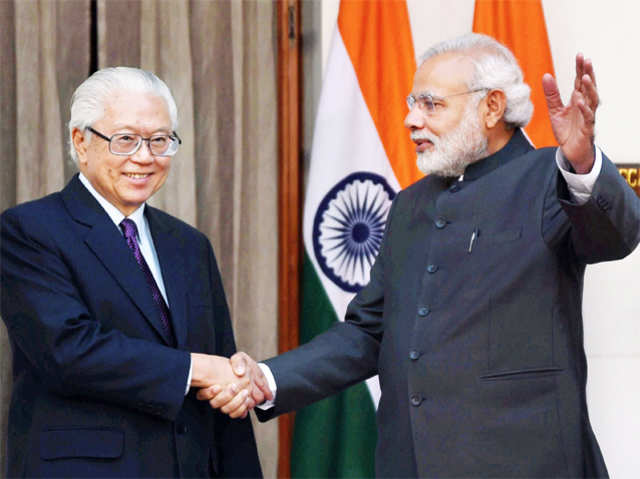 PM meets Singapore President