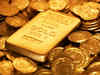 Gold advances on seasonal offtake, global cues