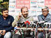 AAP slams centre for contradictions on Pak boat incident