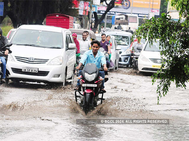 Cyclonic circulation over Saurashtra