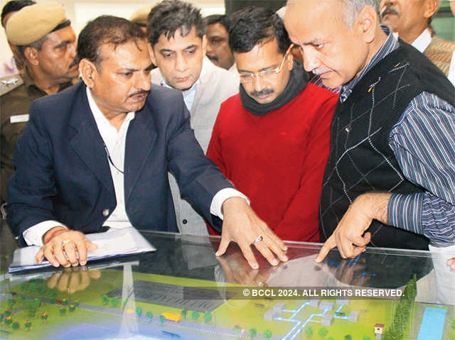 Kejriwal launches Dwarka water treatment plant