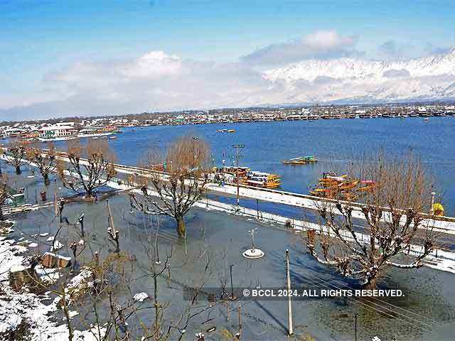 Dal lake after fresh snowfall