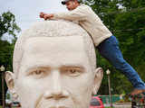 Sculpture Of Barack Obama