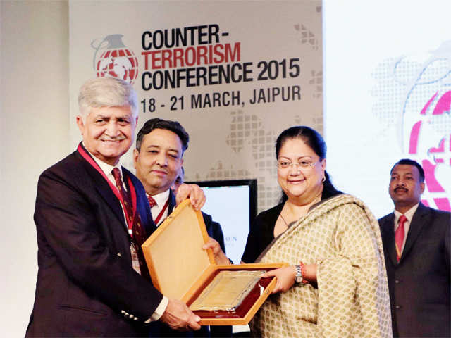 Vasundhara Raje with Ved Prakash Malik