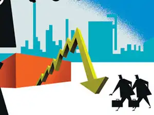 Hedge funds and mutual funds are flocking to the market's hottest corner, paying 15 to 18 times projected sales in private-funding rounds, fuelling talks of dot-com like crash. Hedge funds and mutual funds are flocking to the market's hottest corner, paying 15 to 18 times projected sales in private-funding rounds, fuelling talks of dot-com like crash.