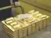 Gold prices rise; outlook by experts