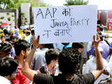 AAP rift divides supporters