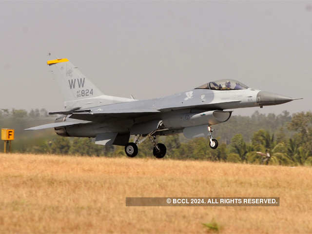 F-16 Fighting Falcon