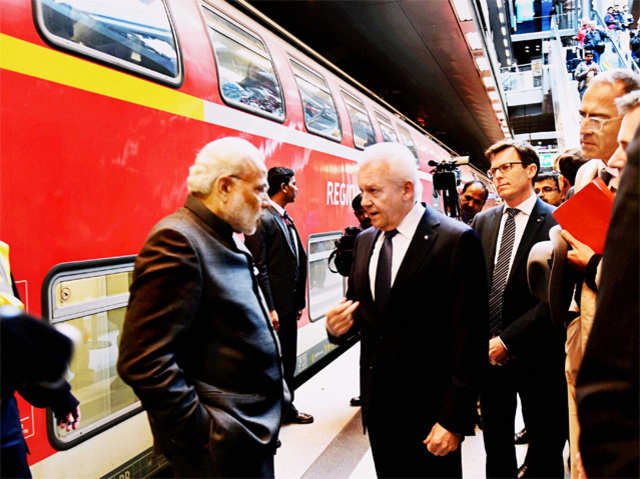 PM Modi takes a tour of Berlin Hauptbahnhof