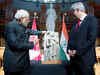Canada's Stephen Harper returns 900-year-old Khajuraho temple sculpture to PM Narendra Modi