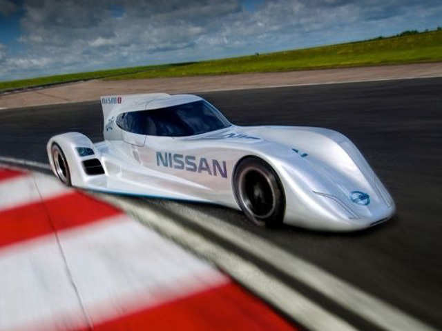 Nissan ZEOD racing concept