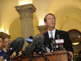 South Carolina Gov Mark Sanford admits to an affair