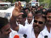 Vijaykanth calls on Karunanidhi, to lead delegation to PM