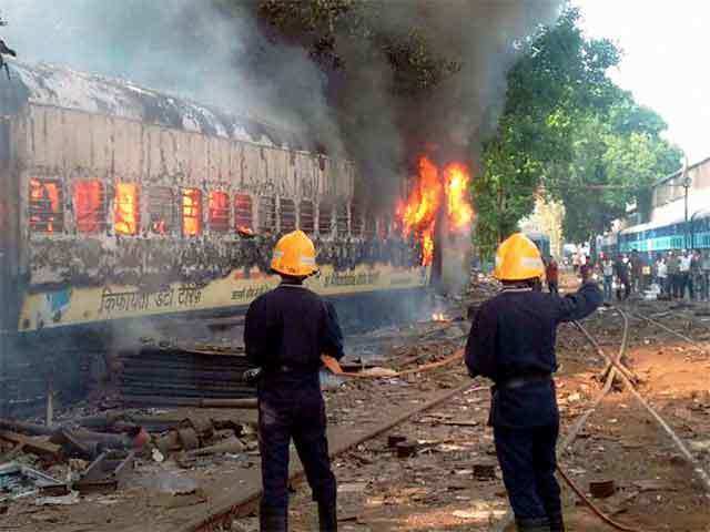 Rail coach caught fire at a yard in Mumbai