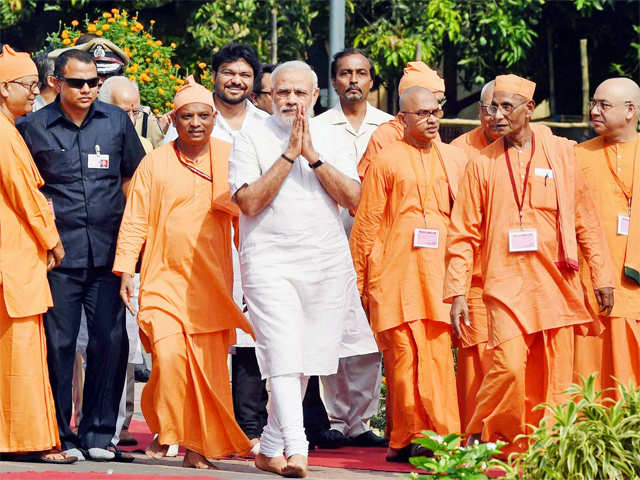 PM Modi at Belur Math