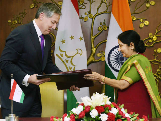 Tajikistan minister with Sushma Swaraj