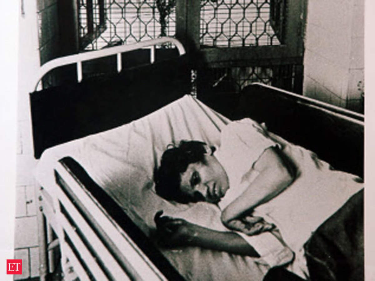 World S Oldest Comatose Patient Aruna Shanbaug Dead The Economic Times