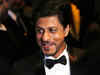 SRK practises 'garbha' for 'Raees' despite knee pain