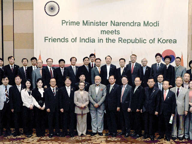PM Modi meets with Friends of India in Republic of Korea