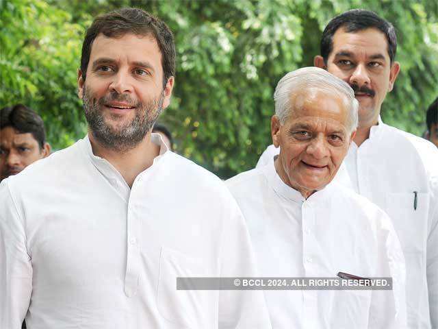 Rahul Gandhi arrives for a meeting