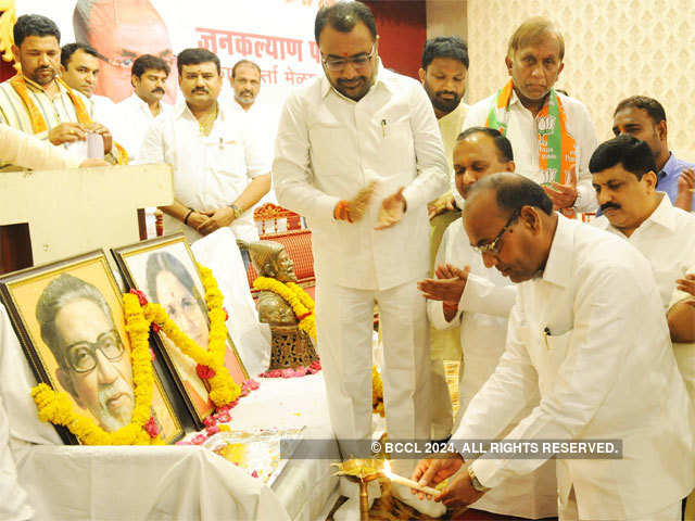 Shiv Sena celebrates Modi government's anniversary