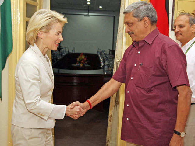 Manohar Parrikar meets German counterpart