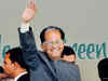 Tarun Gogoi criticises Sarbananda Sonowal for 'doing politics in government meetings'