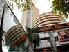 Sensex, Nifty trade in range; Sun Pharma down