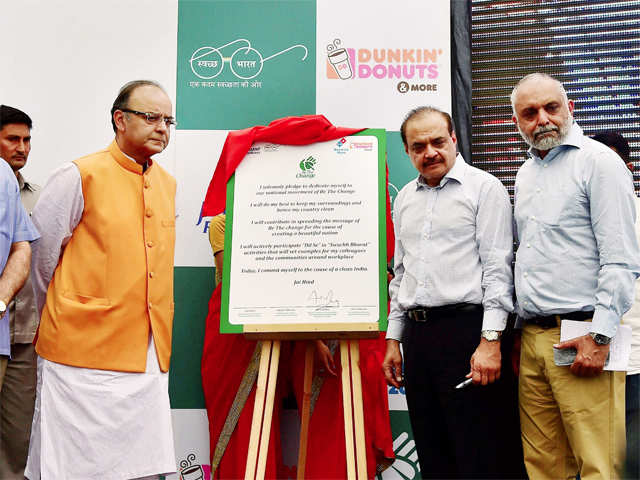 Jaitley at launch of the cleanliness campaign