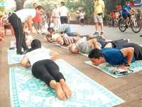 Haryana CM Manohar Lal Khattar asks people to make yoga integral