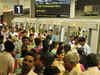 'Travelators' to bridge distance at interchange metro stations