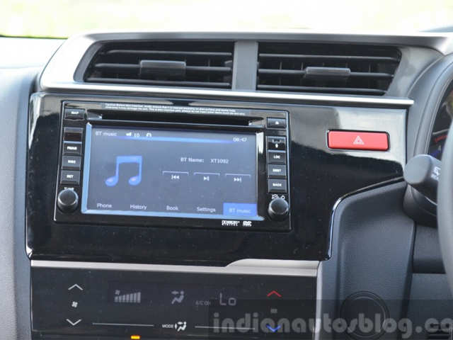 5-inch non-touchscreen audio system