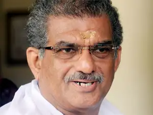 The union government had extended the invitation to Heggade, the hereditary administrator of the Sri Manjunatheshwara temple at Dharmasthala. The union government had extended the invitation to Heggade, the hereditary administrator of the Sri Manjunatheshwara temple at Dharmasthala.