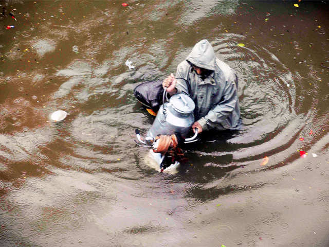 Water logged road in Dadar