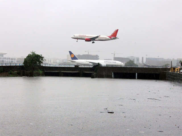 Swollen Mithi river