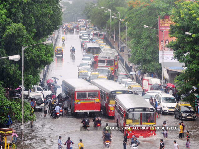 Traffic jam at Dadar TT