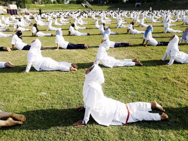 Srinagar marks International Yoga Day