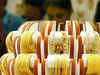 Gold price hits Rs 15,000/tola in Delhi; up 2.1% this week