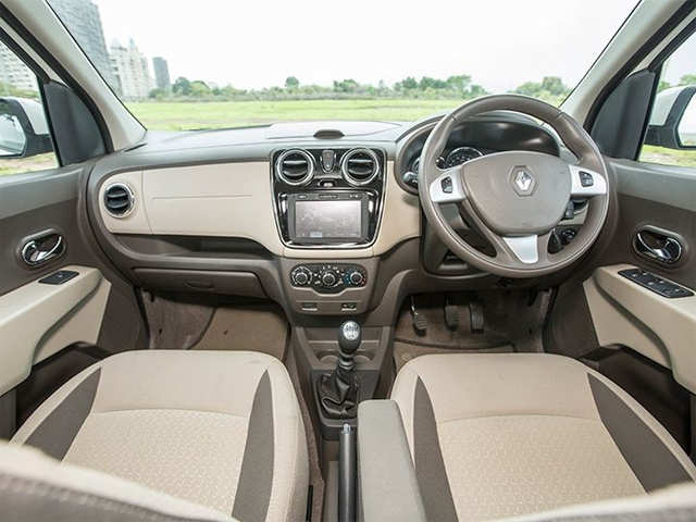 Lodgy's interior