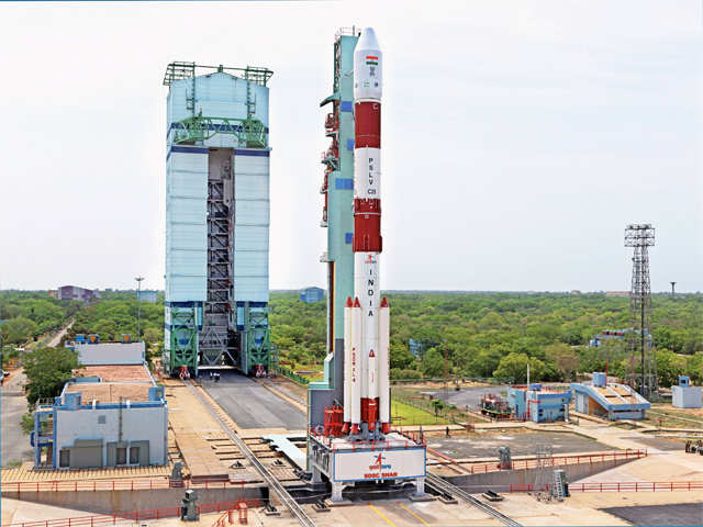 ISRO launches PSLV-C28 carrying 5 UK satellites