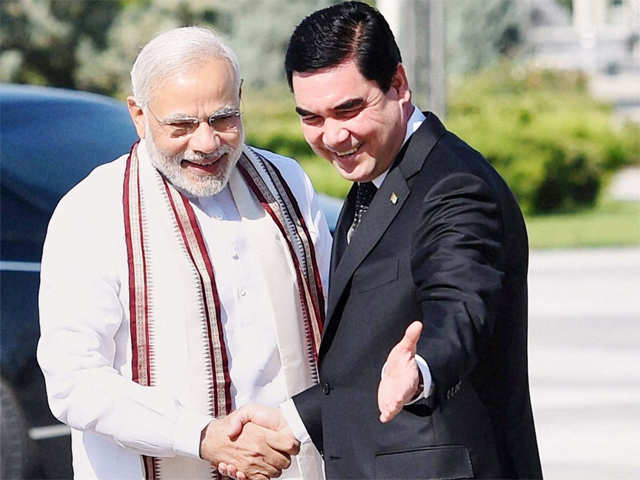 PM visits Turkmenistan